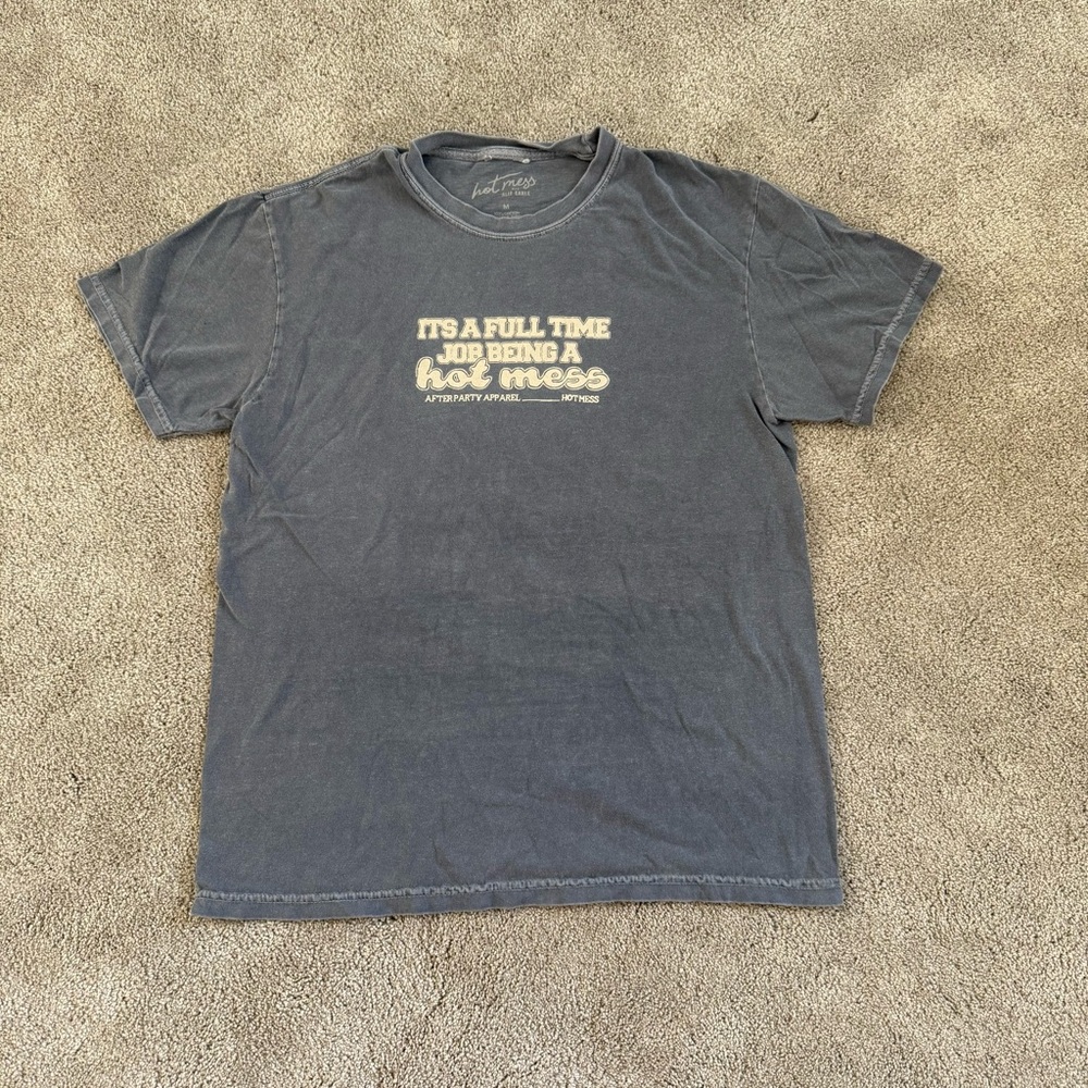 Alix Earle Hot Mess Graphic T-Shirt